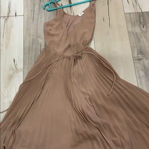 Aritzia Wilfred Beanue Wrap dress